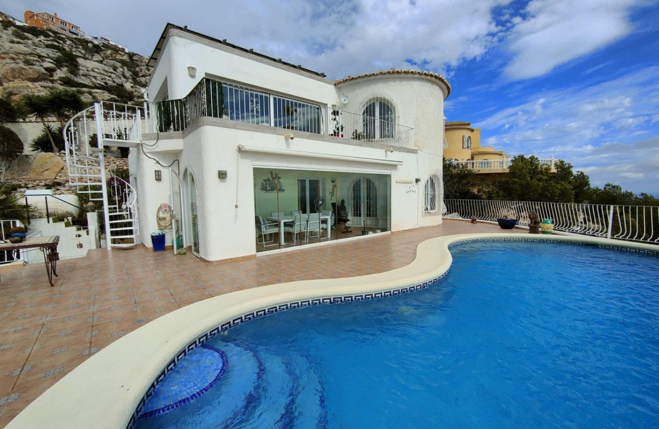 Resale - Villa -
Benitachell - Benitachell Centro