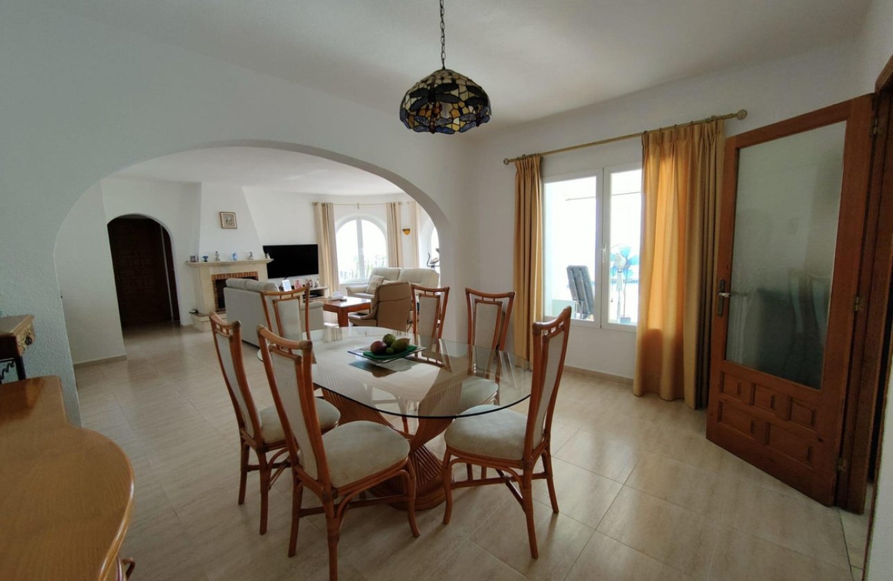 Resale - Villa -
Benitachell - Benitachell Centro