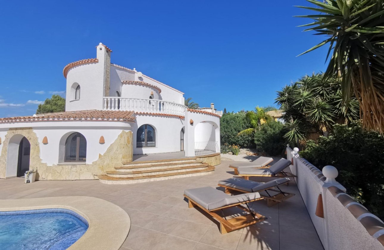 Resale - Villa -
Benitachell - Benitachell Centro