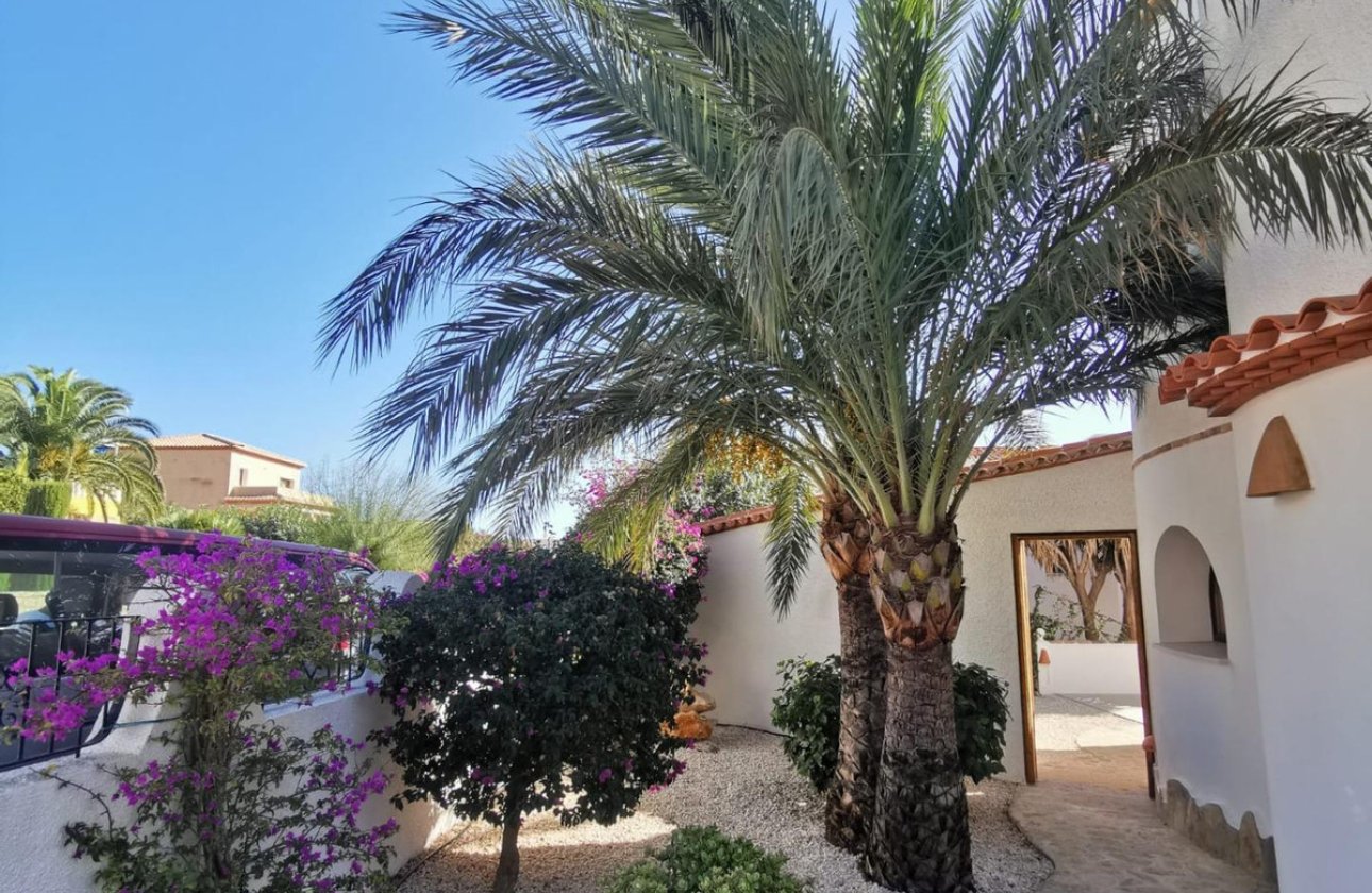 Resale - Villa -
Benitachell - Benitachell Centro