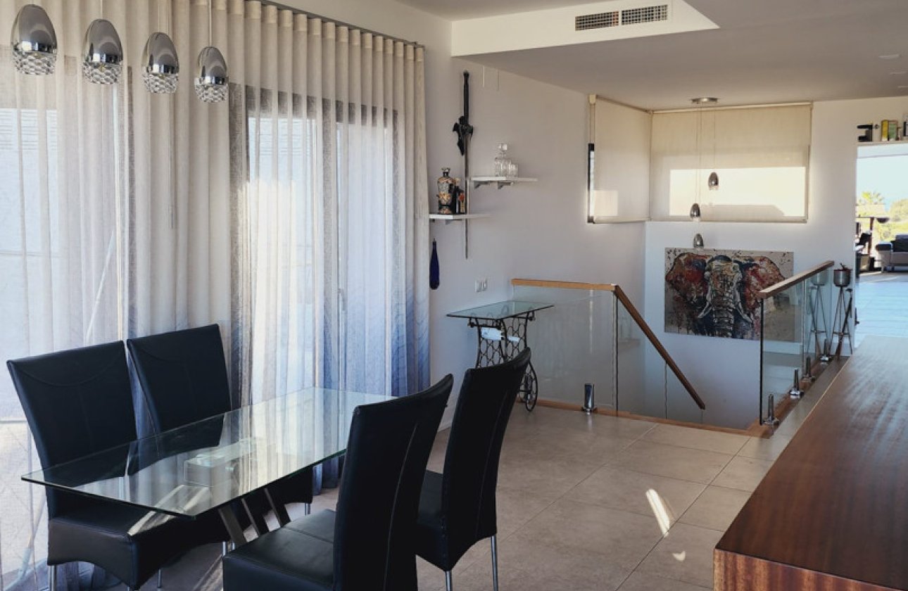 Resale - Villa -
Benitachell - Cumbre del Sol