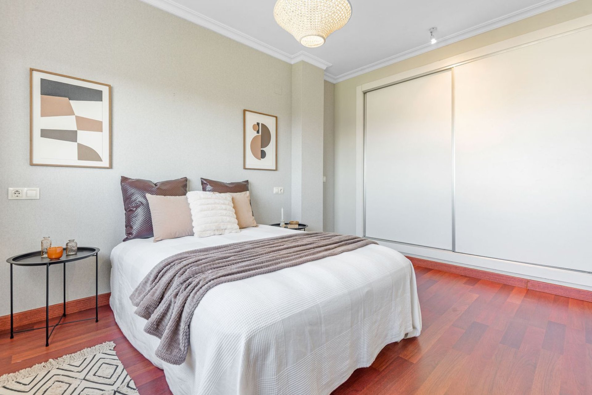 Resale - Villa -
Busot - Busot Centro