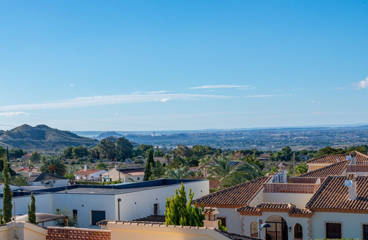 Resale - Villa -
Busot - Busot Centro