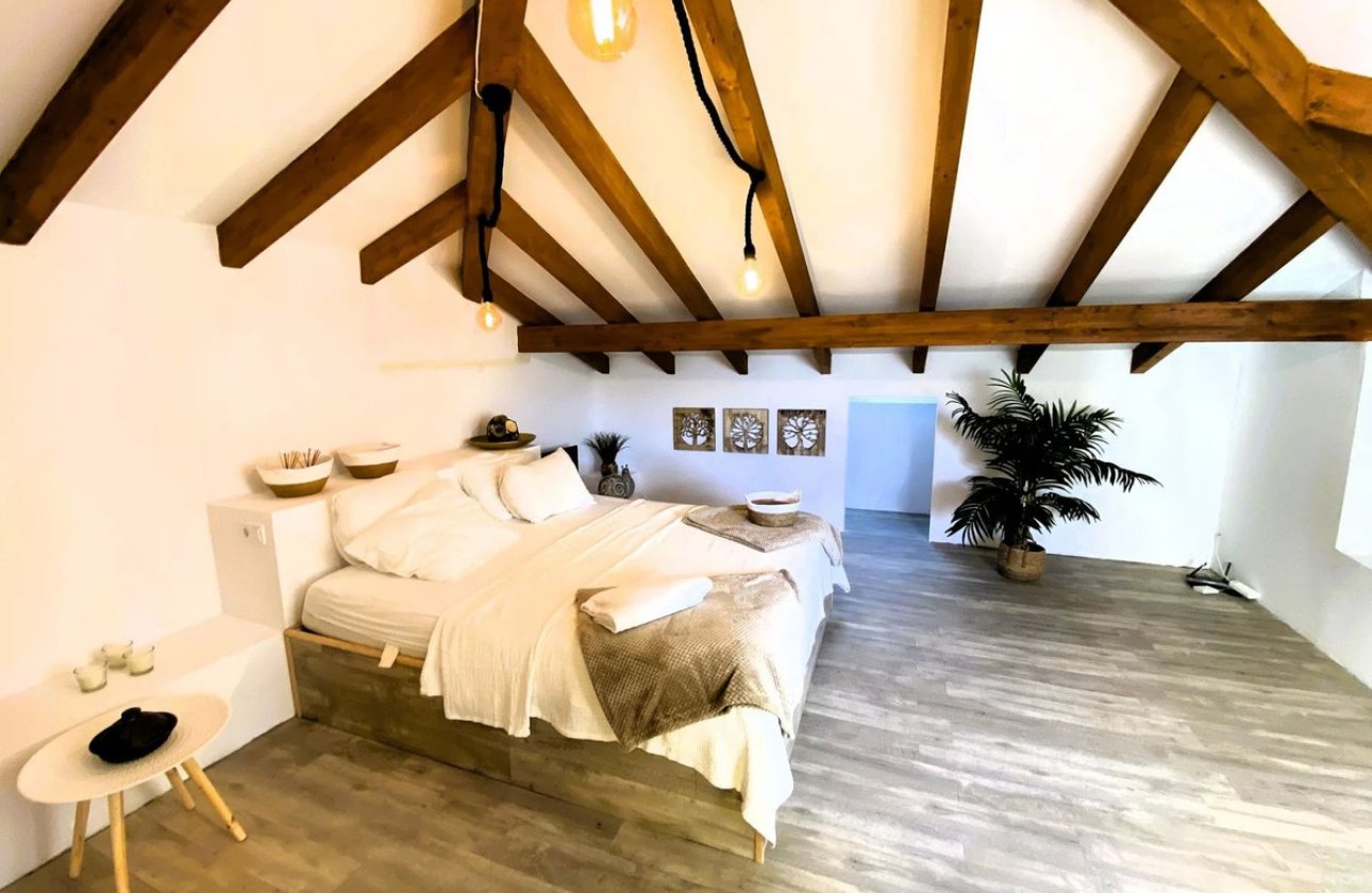 Resale - Villa -
Busot - Busot Centro