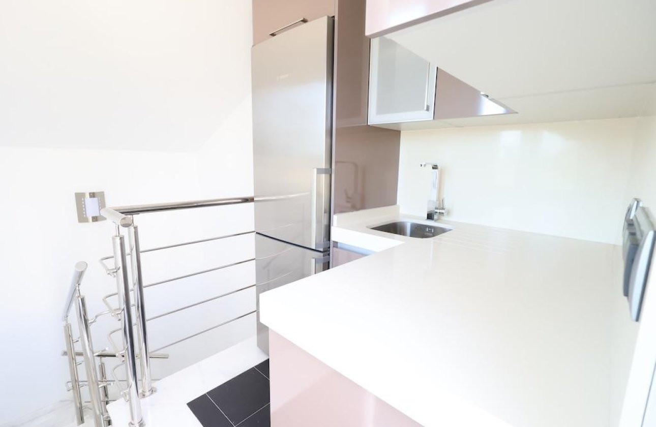 Resale - Villa -
Cabo Roig - Costa blanca