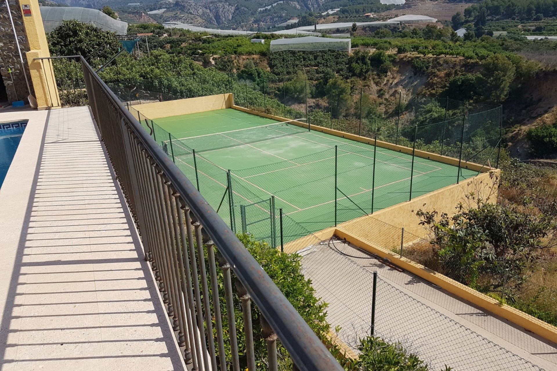 Resale - Villa -
Callosa d'en Sarria - Callosa d'en Sarria Centro