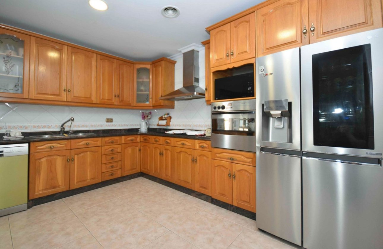 Resale - Villa -
Callosa De Segura - Callosa de Segura Centro