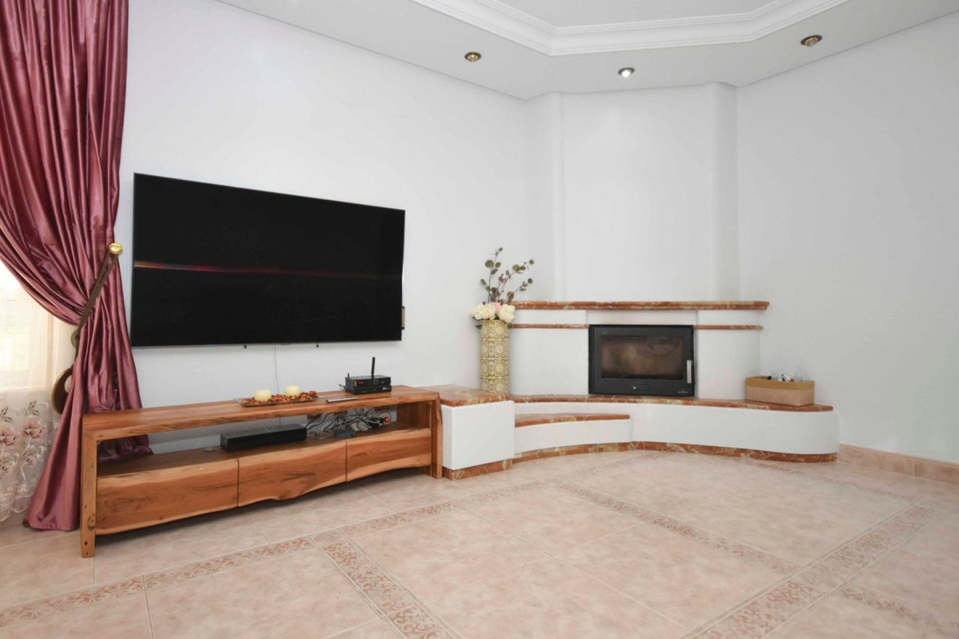 Resale - Villa -
Callosa De Segura - Callosa de Segura Centro