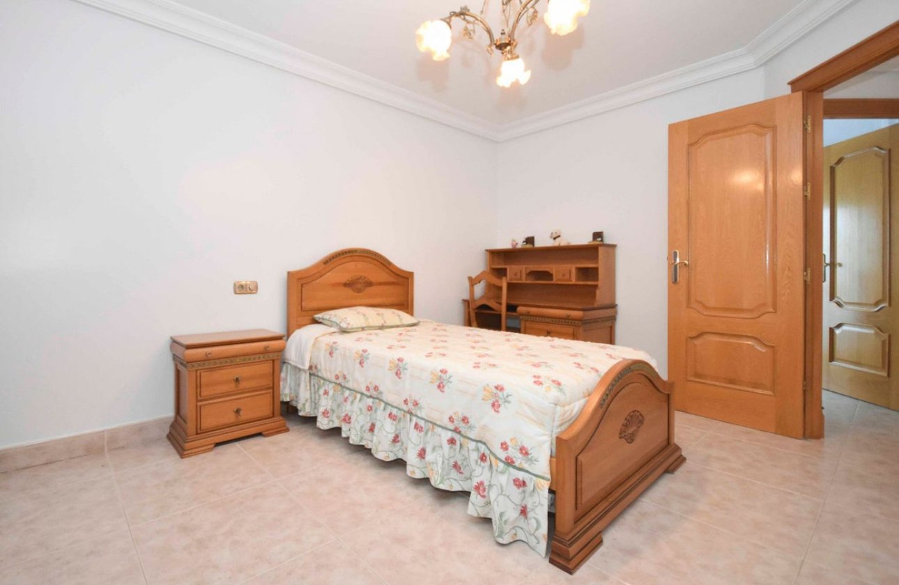 Resale - Villa -
Callosa De Segura - Callosa de Segura Centro