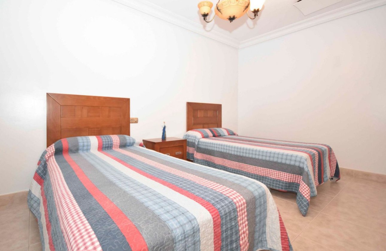 Resale - Villa -
Callosa De Segura - Callosa de Segura Centro