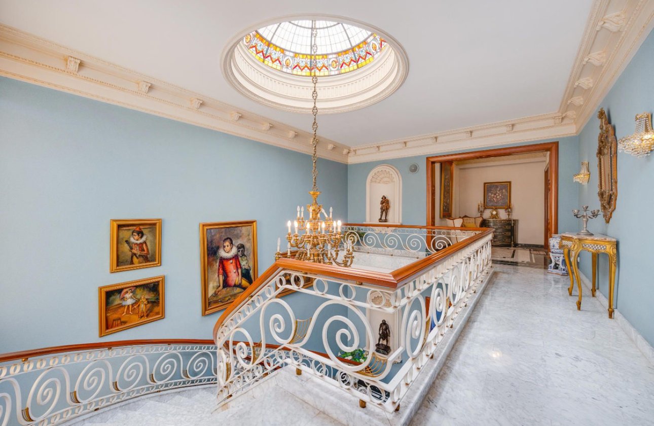 Resale - Villa -
Callosa De Segura - Callosa de Segura Centro