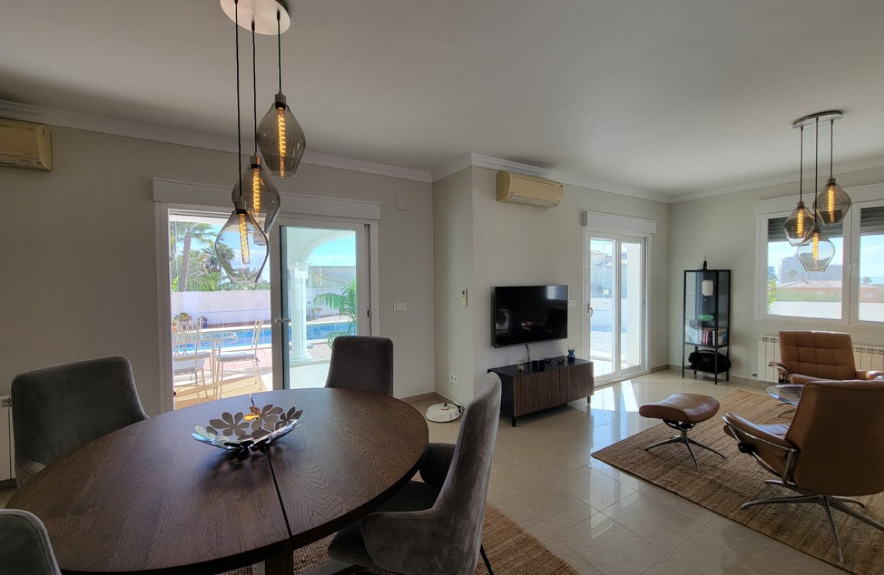 Resale - Villa -
Calpe - Calpe Centro