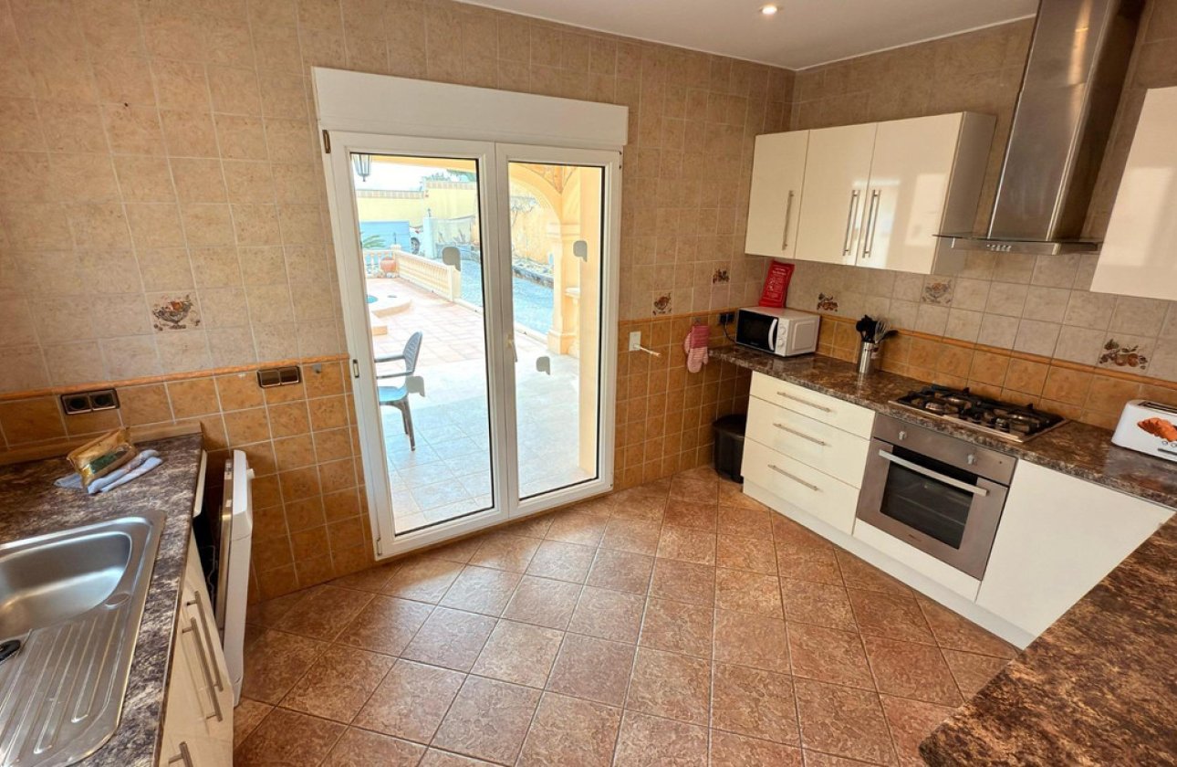 Resale - Villa -
Calpe - Calpe Centro