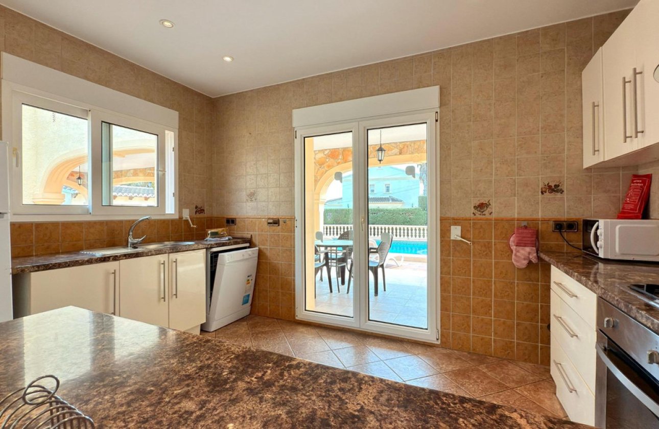 Resale - Villa -
Calpe - Calpe Centro