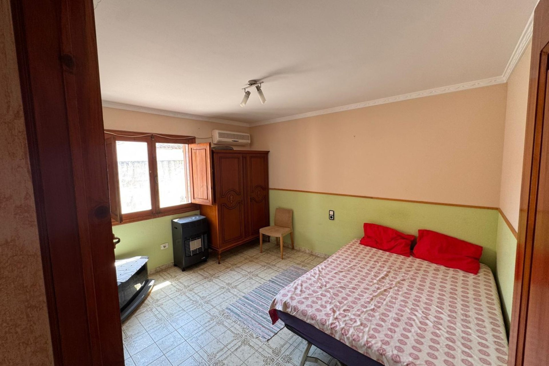 Resale - Villa -
Calpe - Calpe Centro