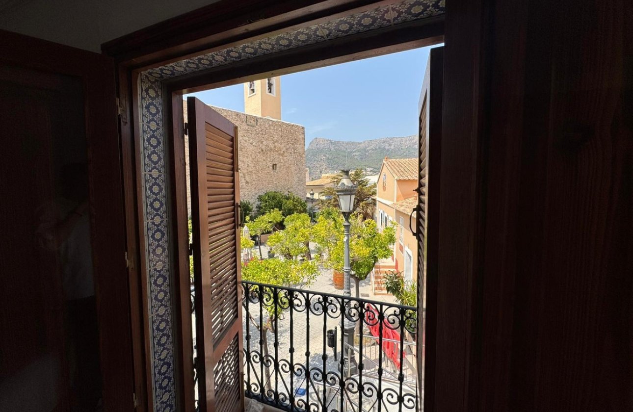 Resale - Villa -
Calpe - Calpe Centro