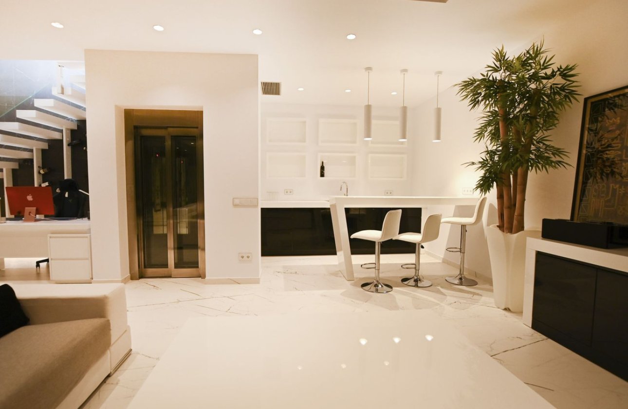 Resale - Villa -
Calpe - Calpe Centro