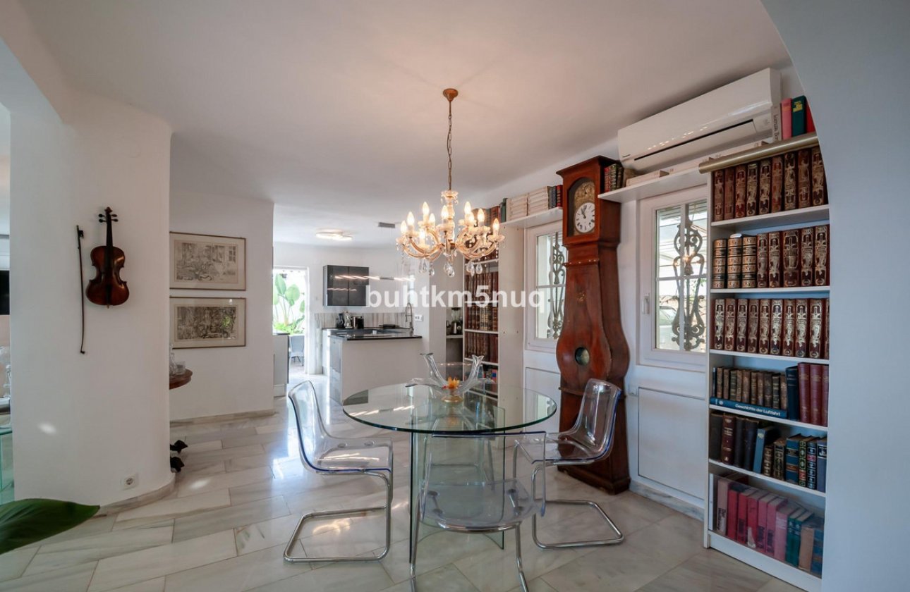 Resale - Villa -
Calpe - Calpe Centro