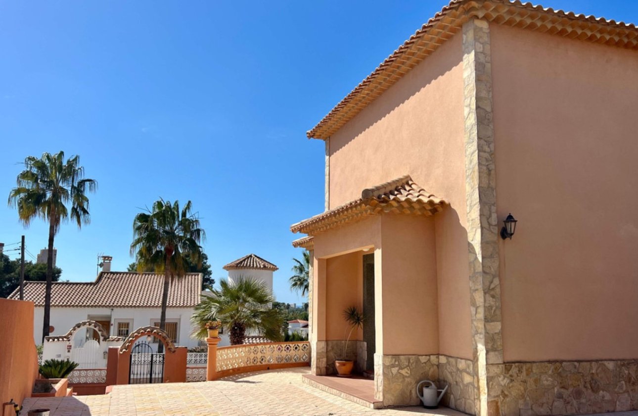 Resale - Villa -
Calpe - Calpe Centro