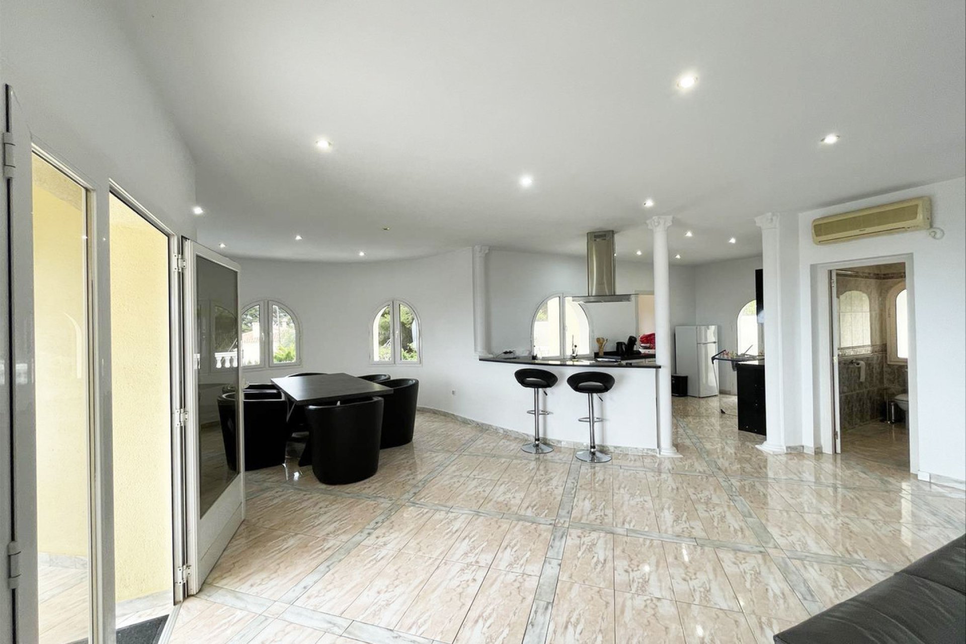 Resale - Villa -
Calpe - Calpe Centro