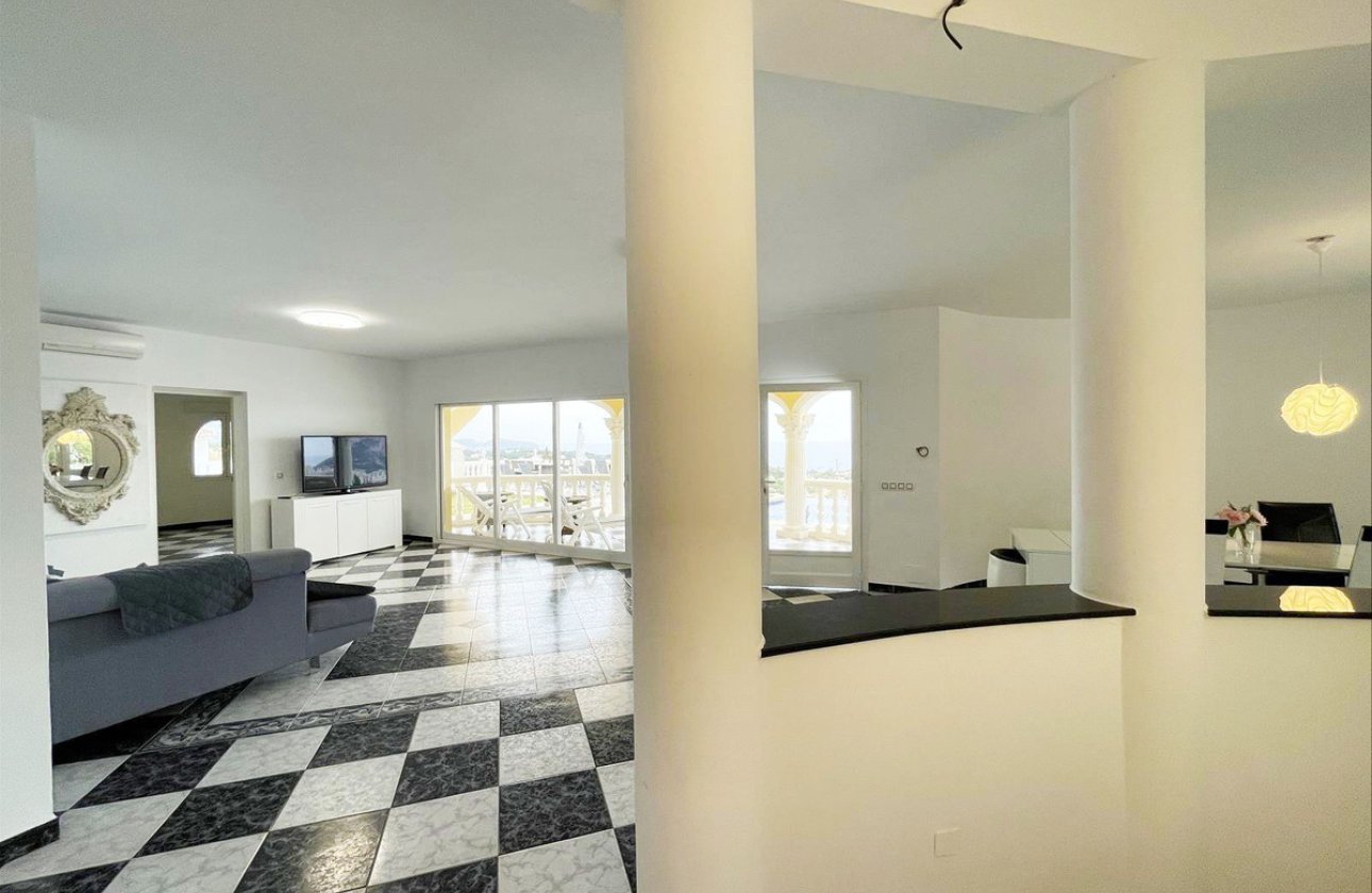 Resale - Villa -
Calpe - Calpe Centro