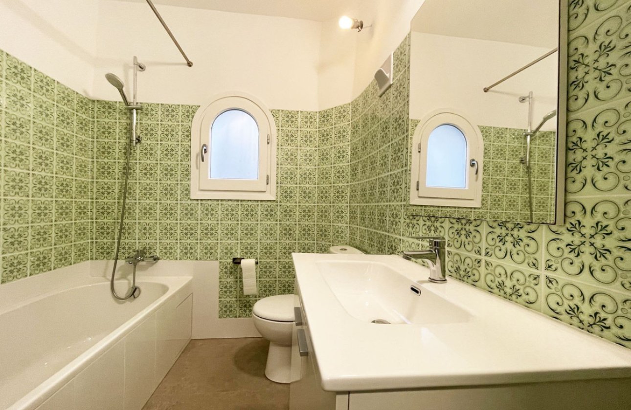 Resale - Villa -
Calpe - Calpe Centro