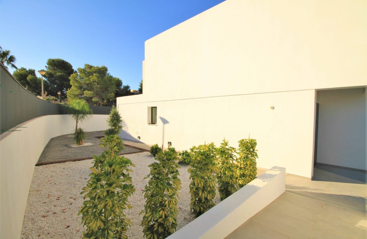 Resale - Villa -
Calpe - Calpe Centro