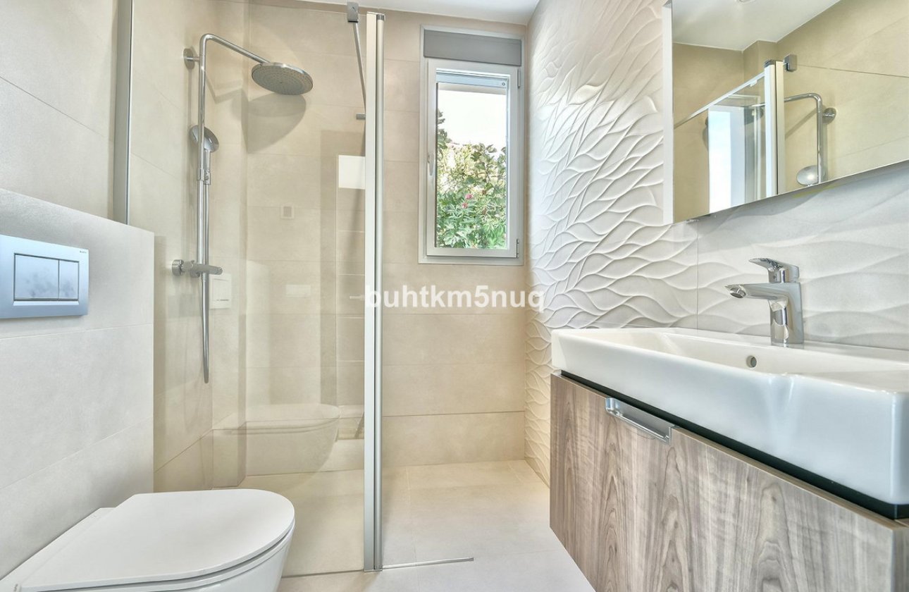 Resale - Villa -
Calpe - la Canuta