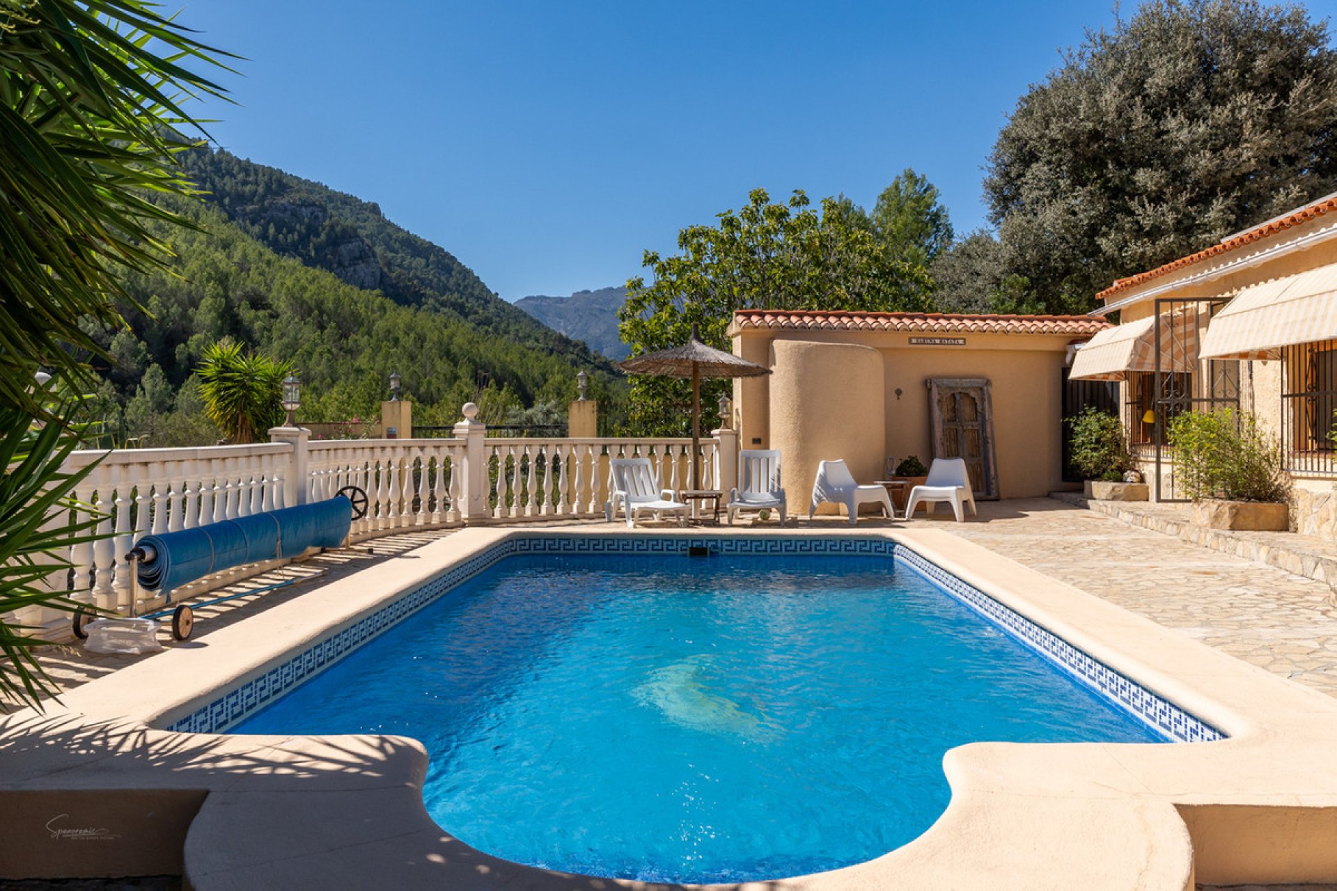 Resale - Villa -
Castell de Castells