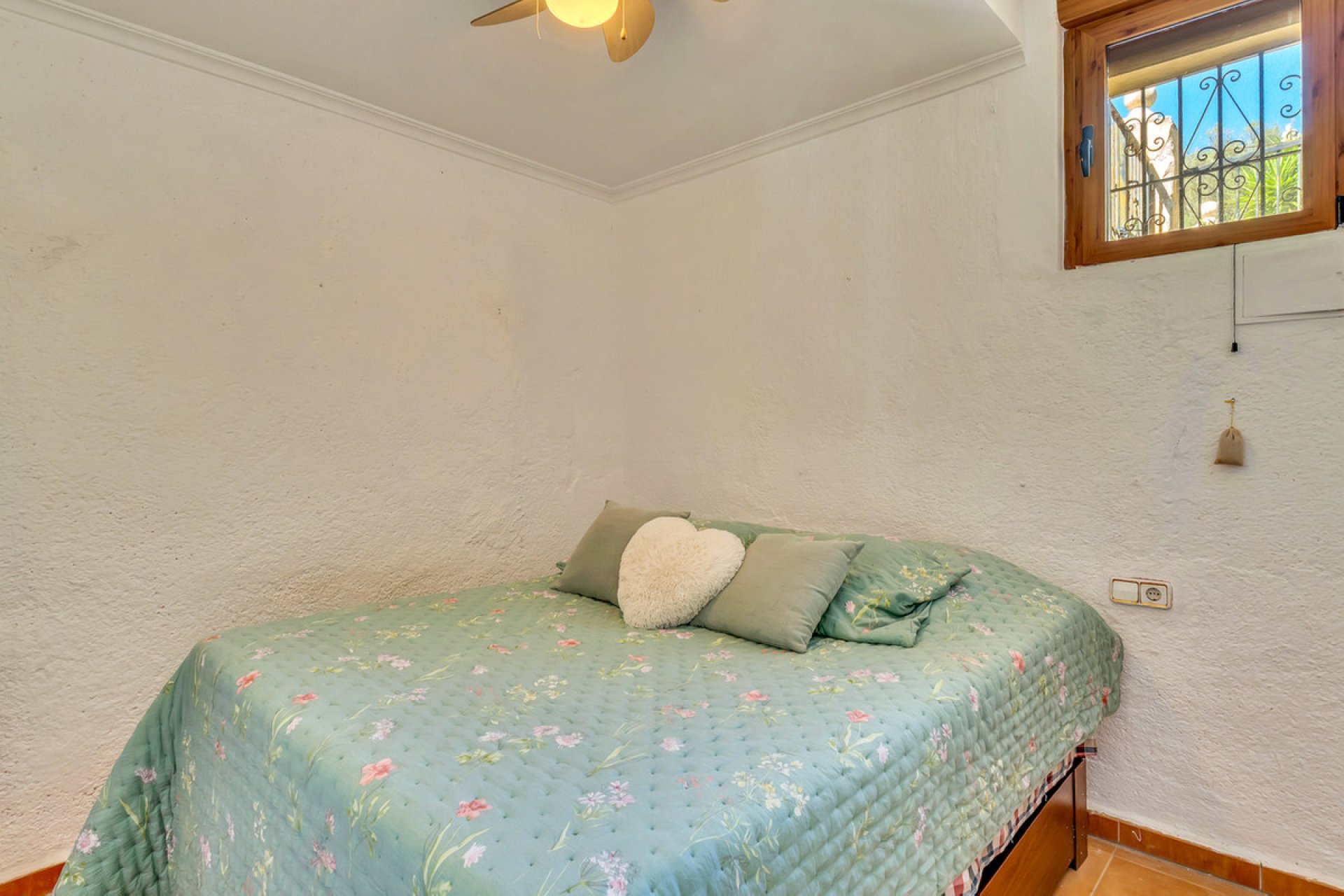 Resale - Villa -
Castell de Castells