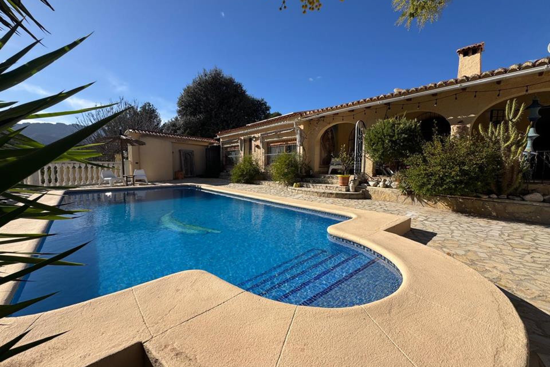 Resale - Villa -
Castell de Castells