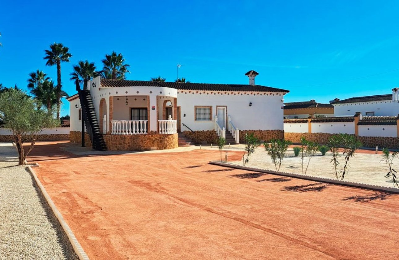 Resale - Villa -
Catral - Catral Centro