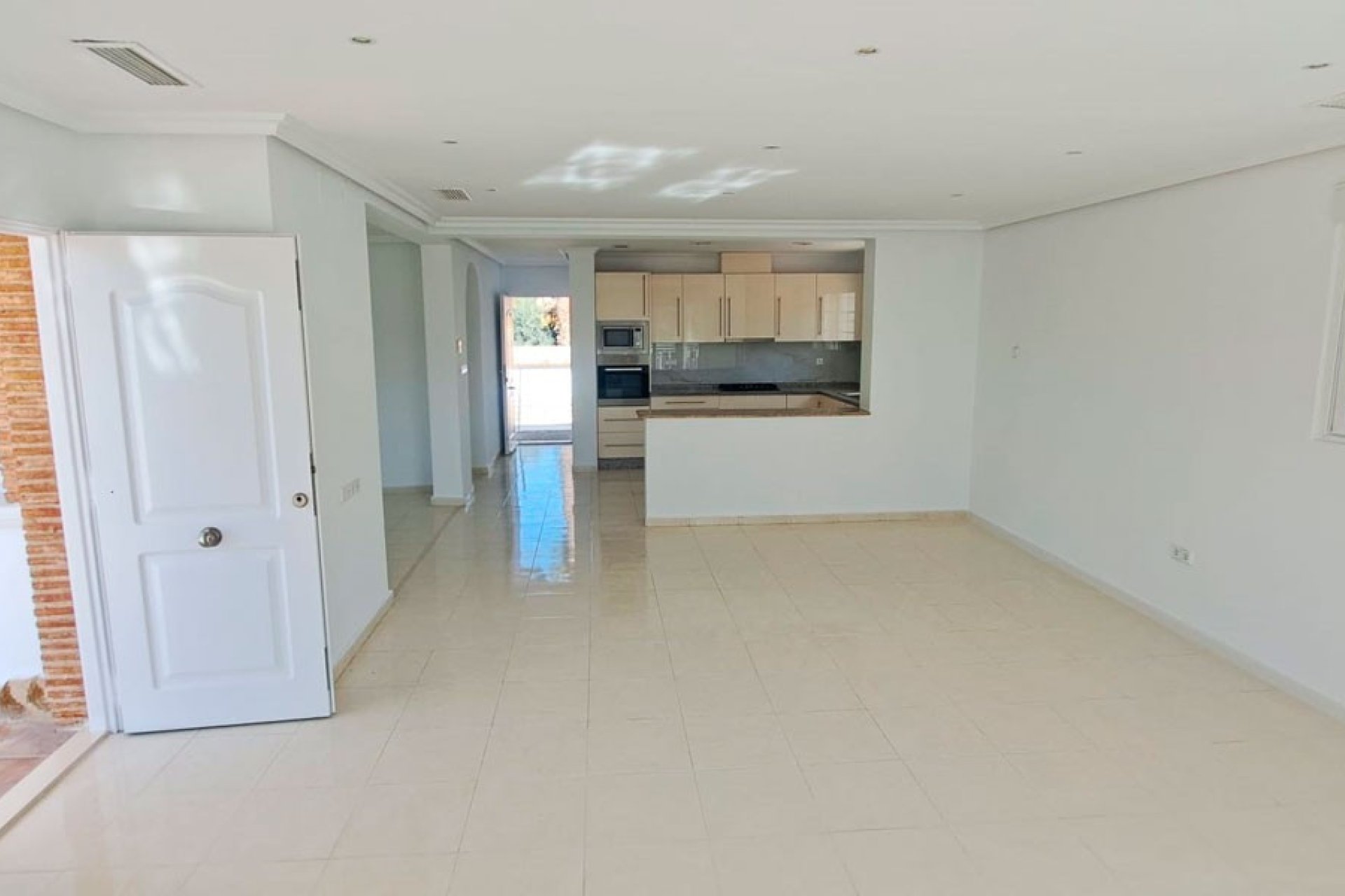 Resale - Villa -
Catral - Catral Centro