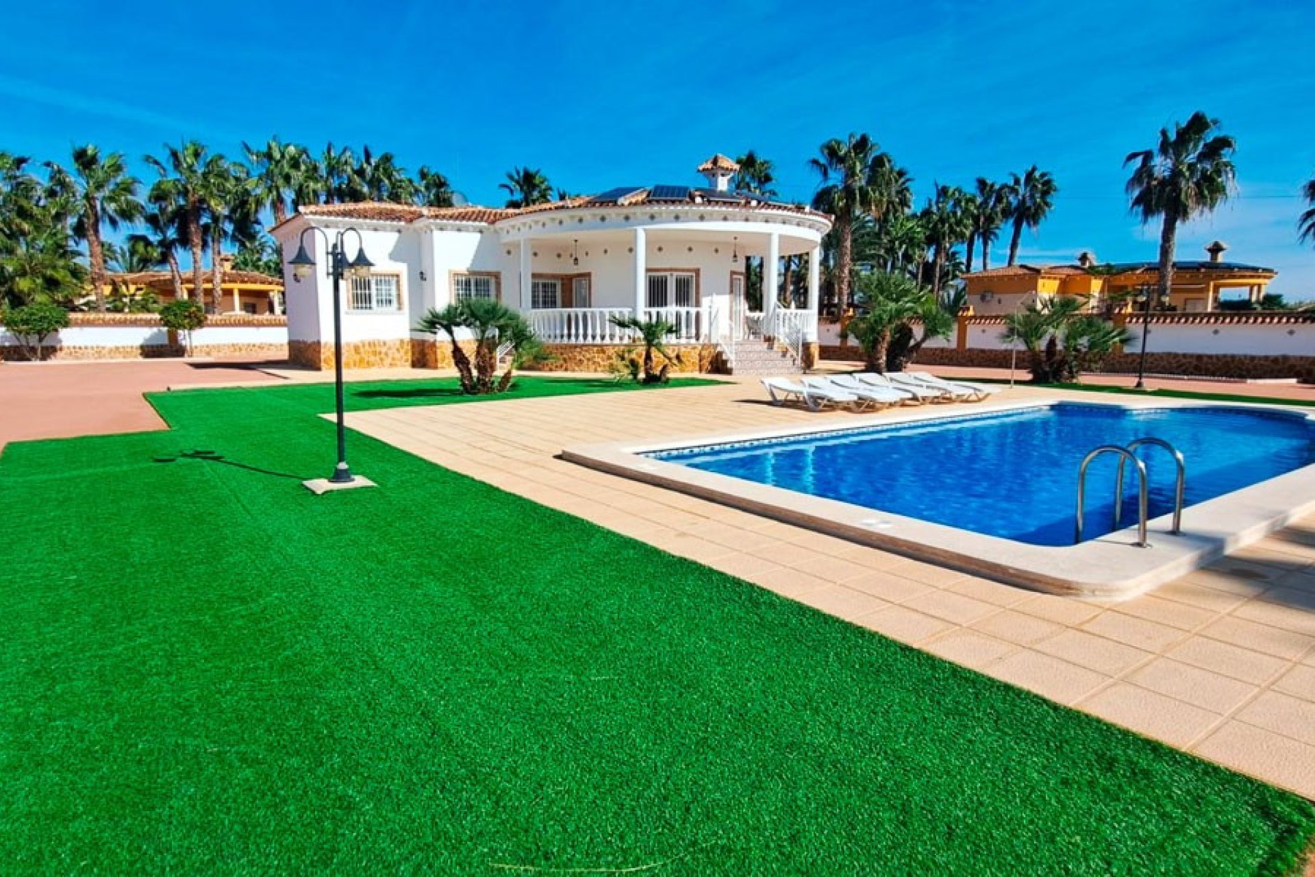 Resale - Villa -
Catral - Catral Centro