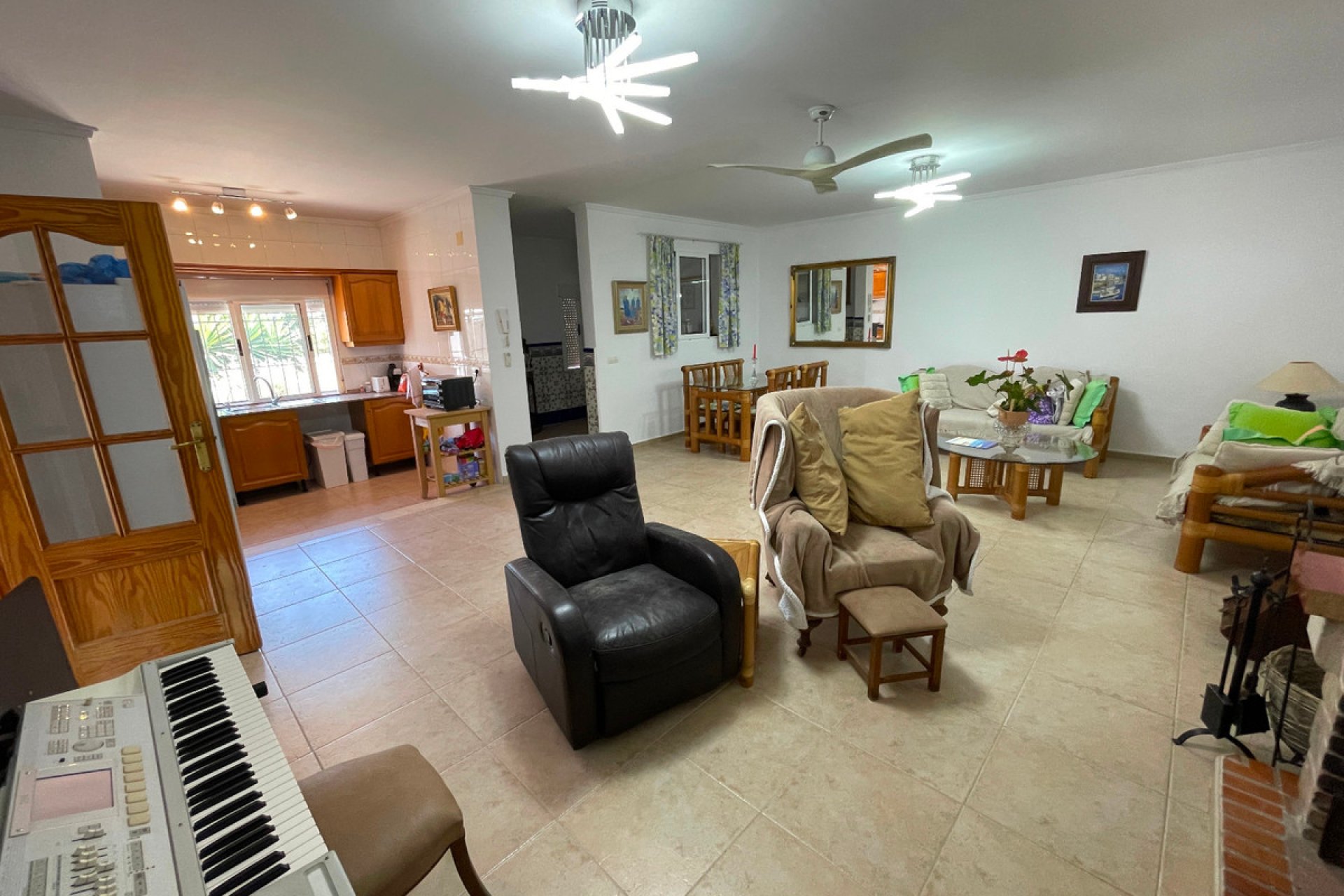 Resale - Villa -
Daya Nueva - Daya Nueva Centro