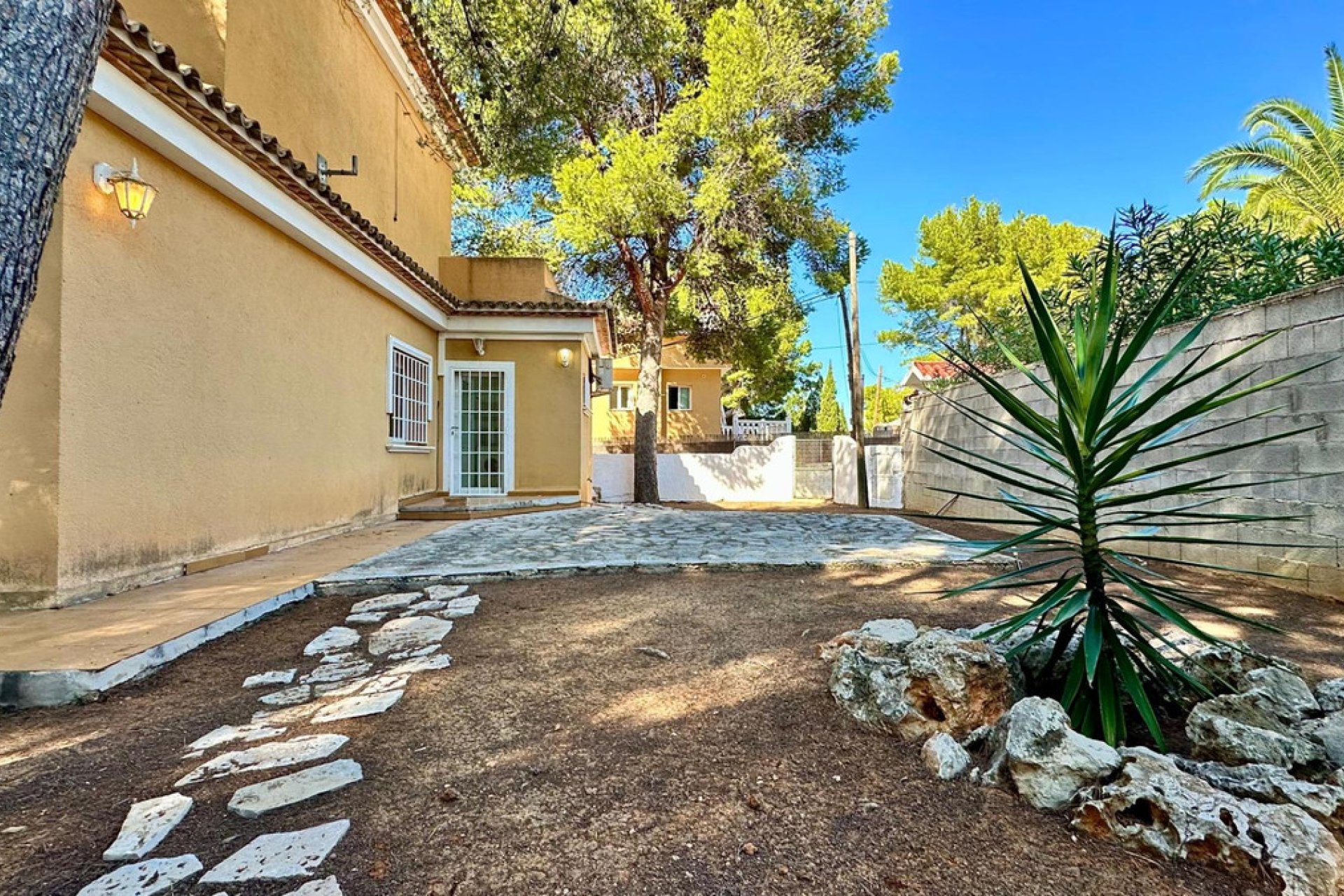 Resale - Villa -
Denia - Denia Centro