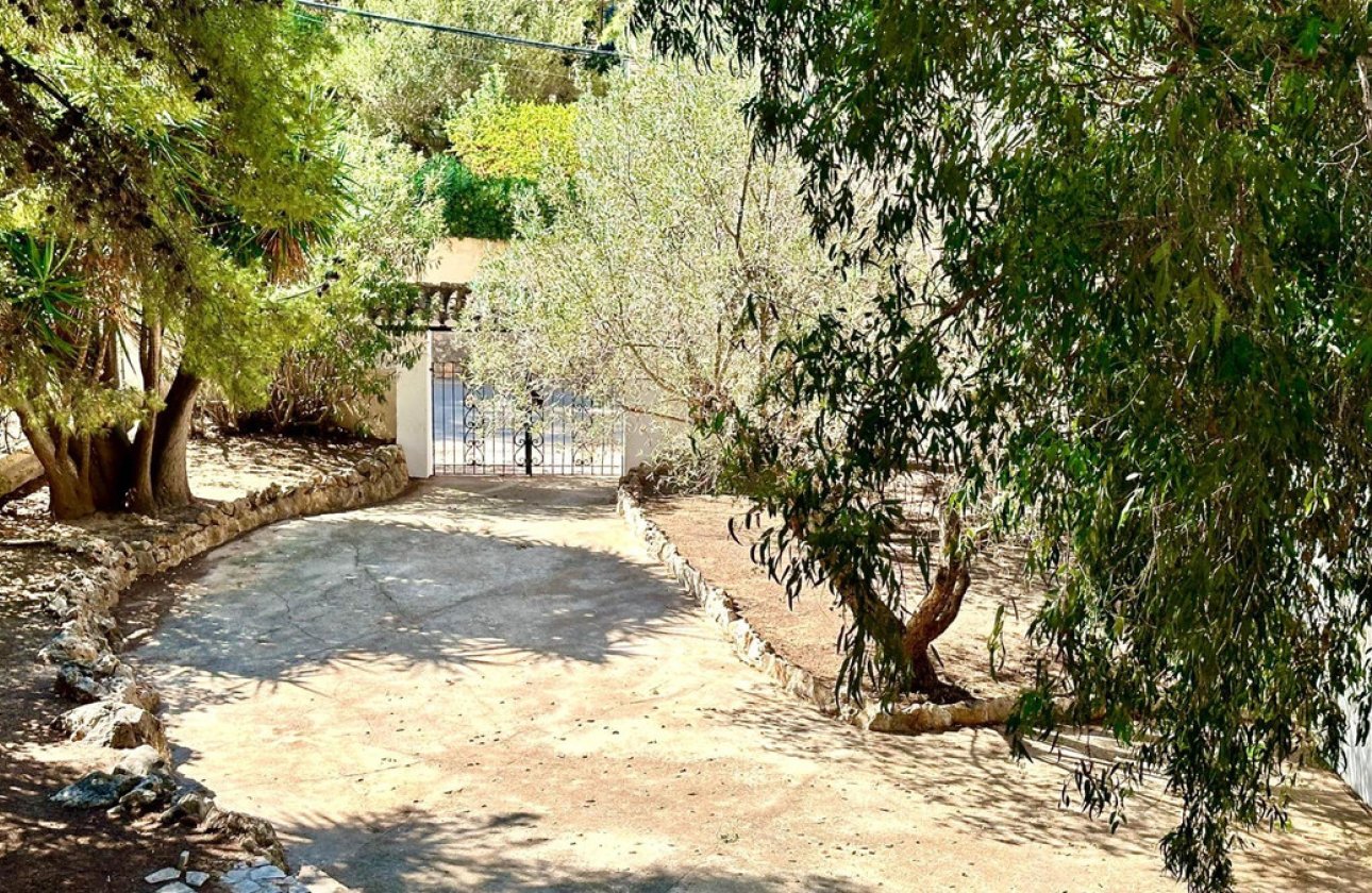 Resale - Villa -
Denia - Denia Centro