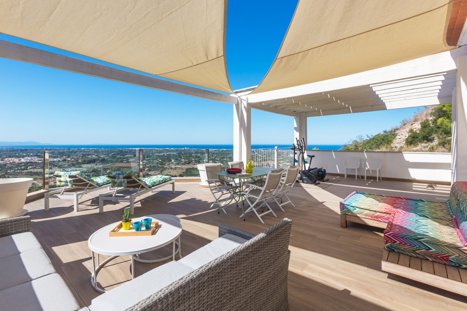 Resale - Villa -
Denia - Denia Centro