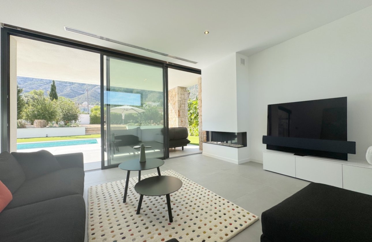 Resale - Villa -
Denia - Denia Centro