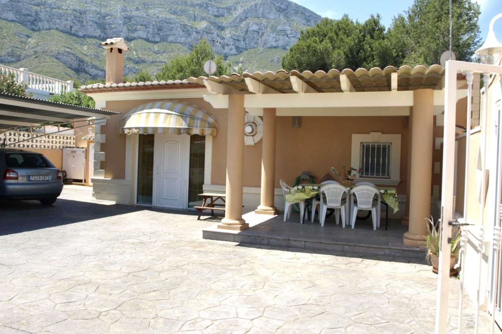 Resale - Villa -
Denia - Denia Centro