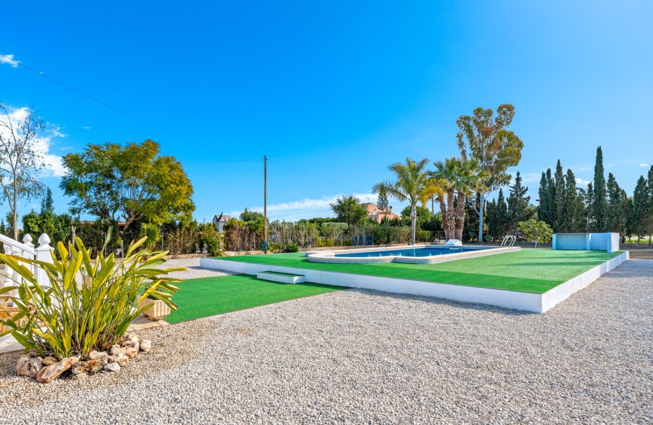 Resale - Villa -
Dolores - Dolores Centro