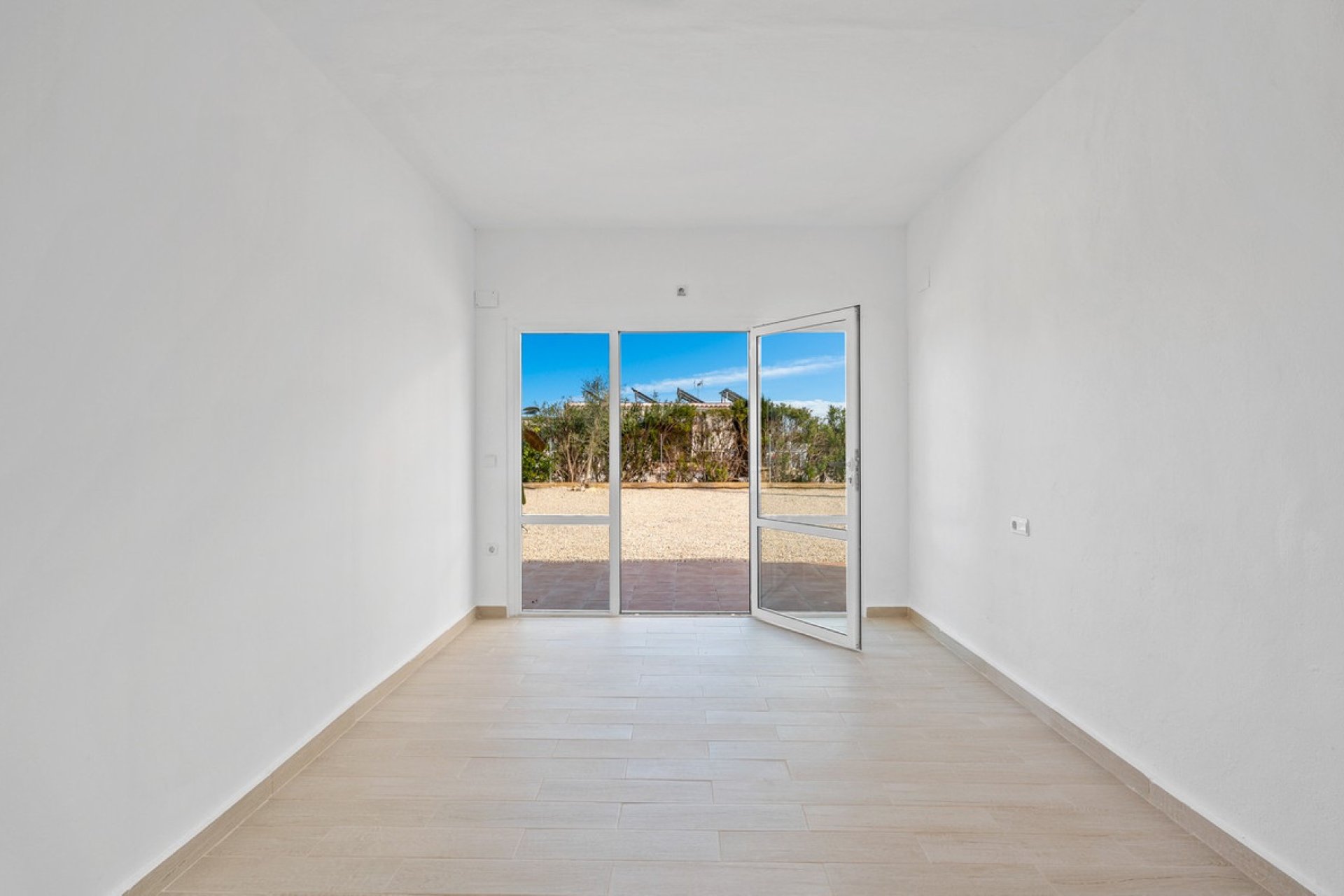 Resale - Villa -
Dolores - Dolores Centro