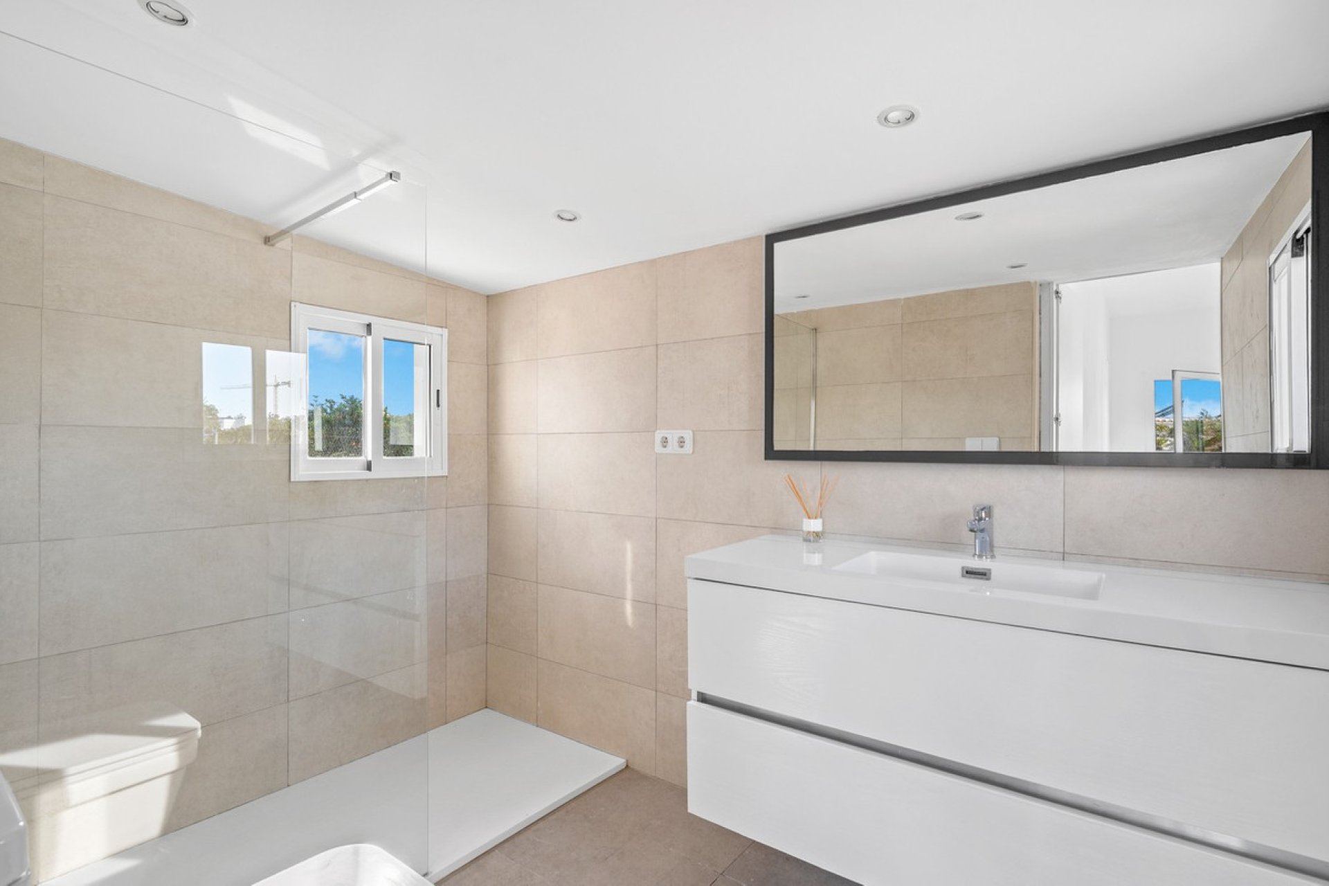 Resale - Villa -
Dolores - Dolores Centro