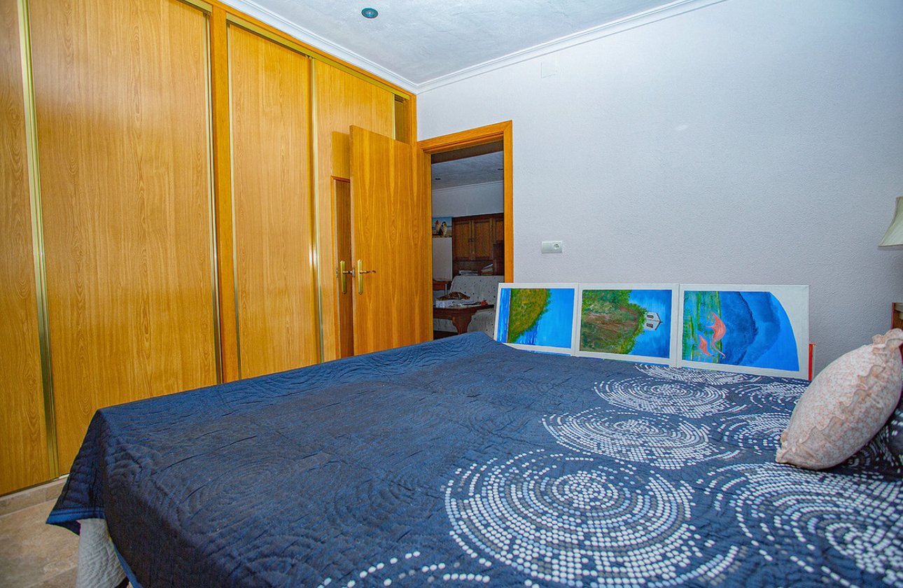 Resale - Villa -
Elche - Elche Centro