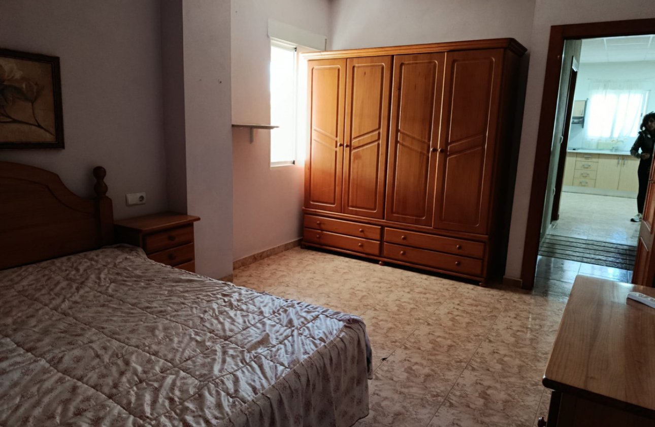 Resale - Villa -
Elche - Elche Centro