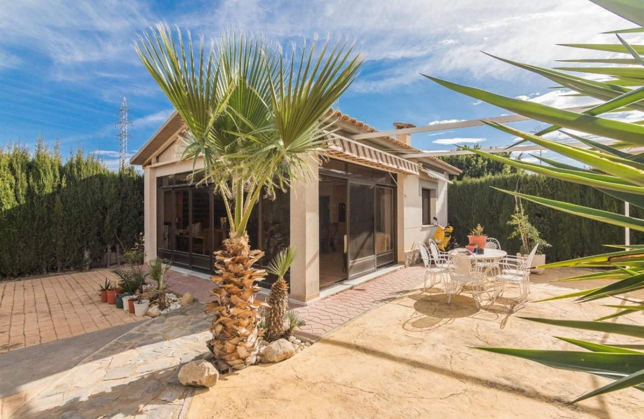 Resale - Villa -
Elche - Elche Centro