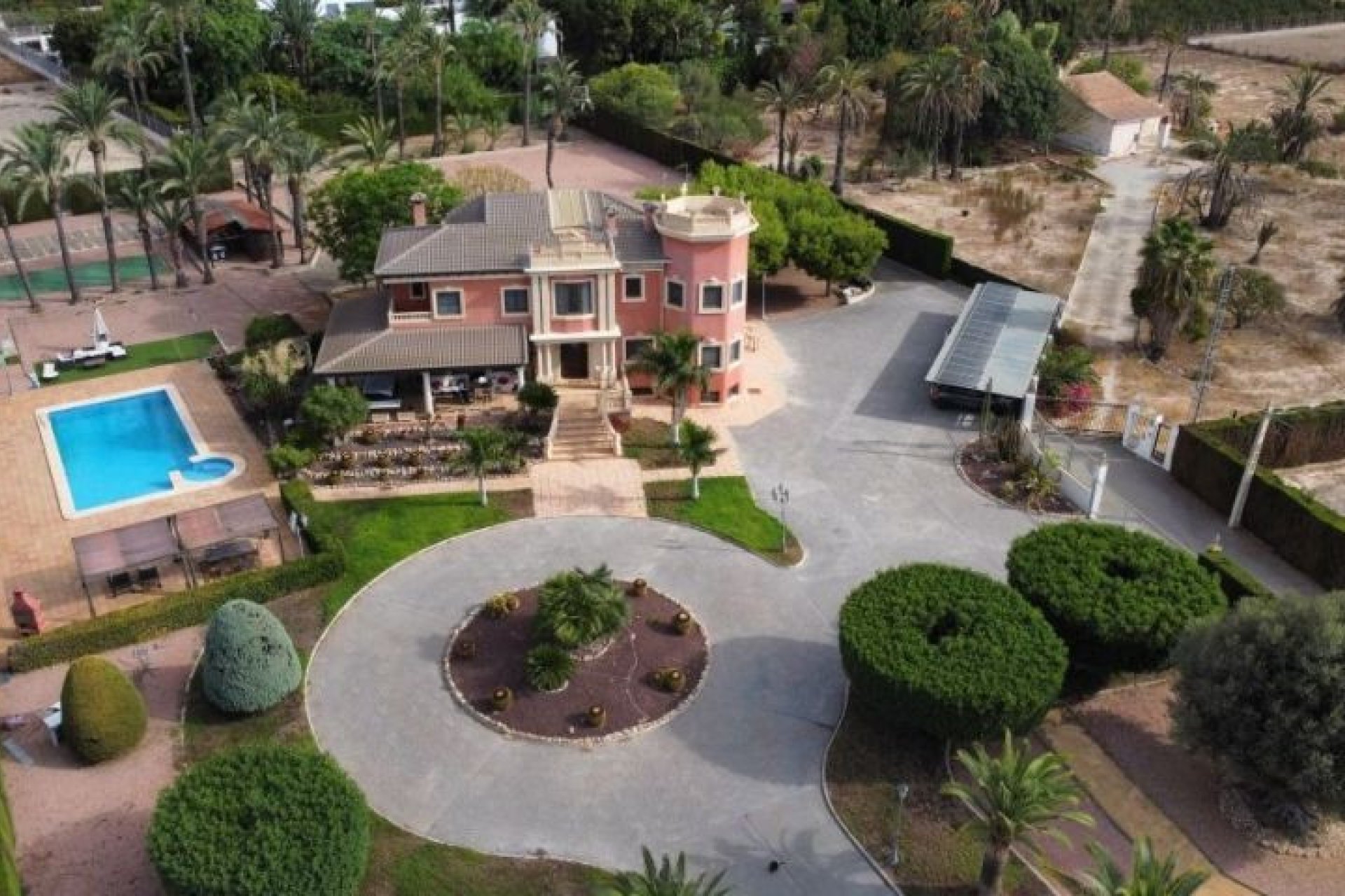 Resale - Villa -
Elche - Elche Centro