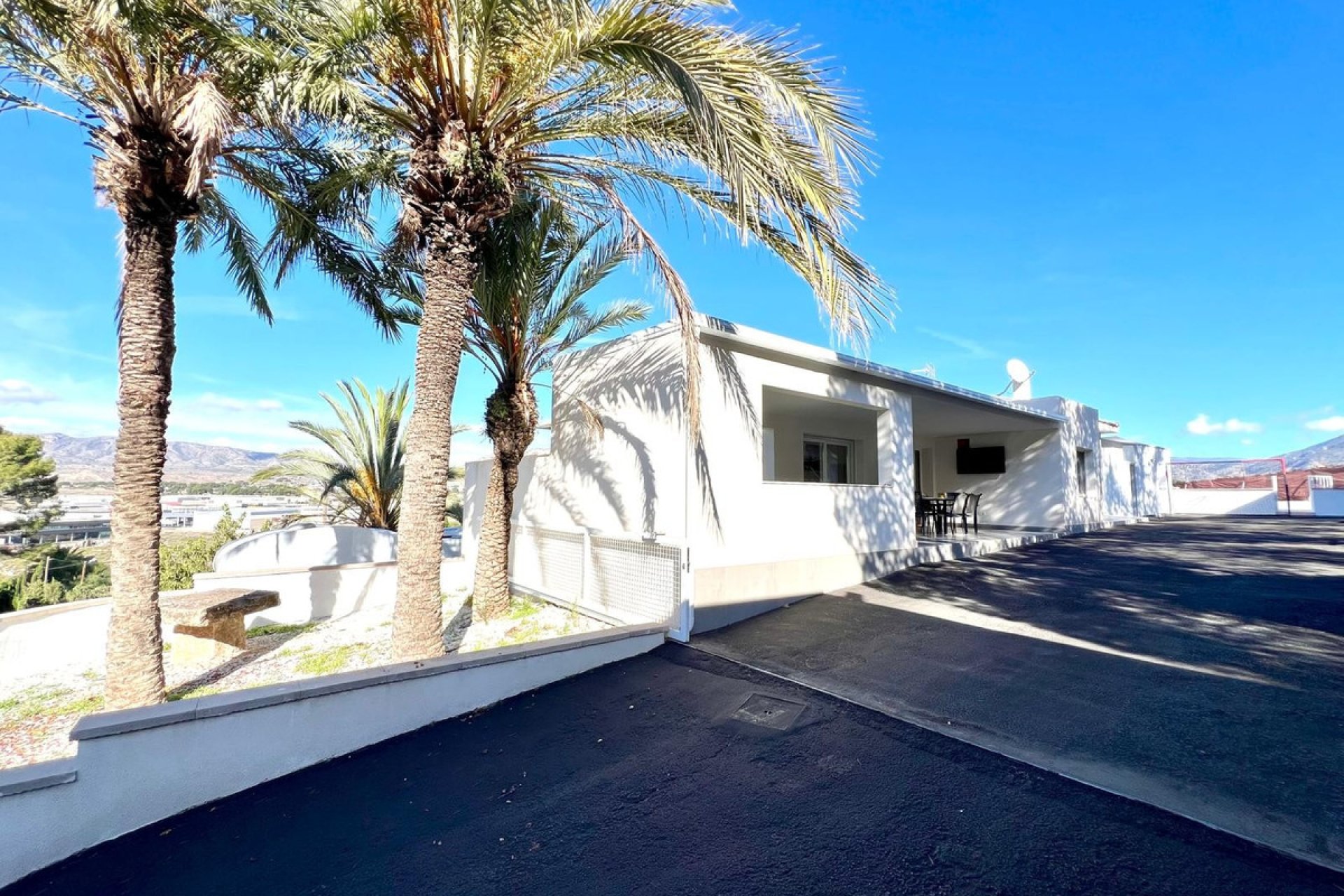 Resale - Villa -
Elda - Elda Centro