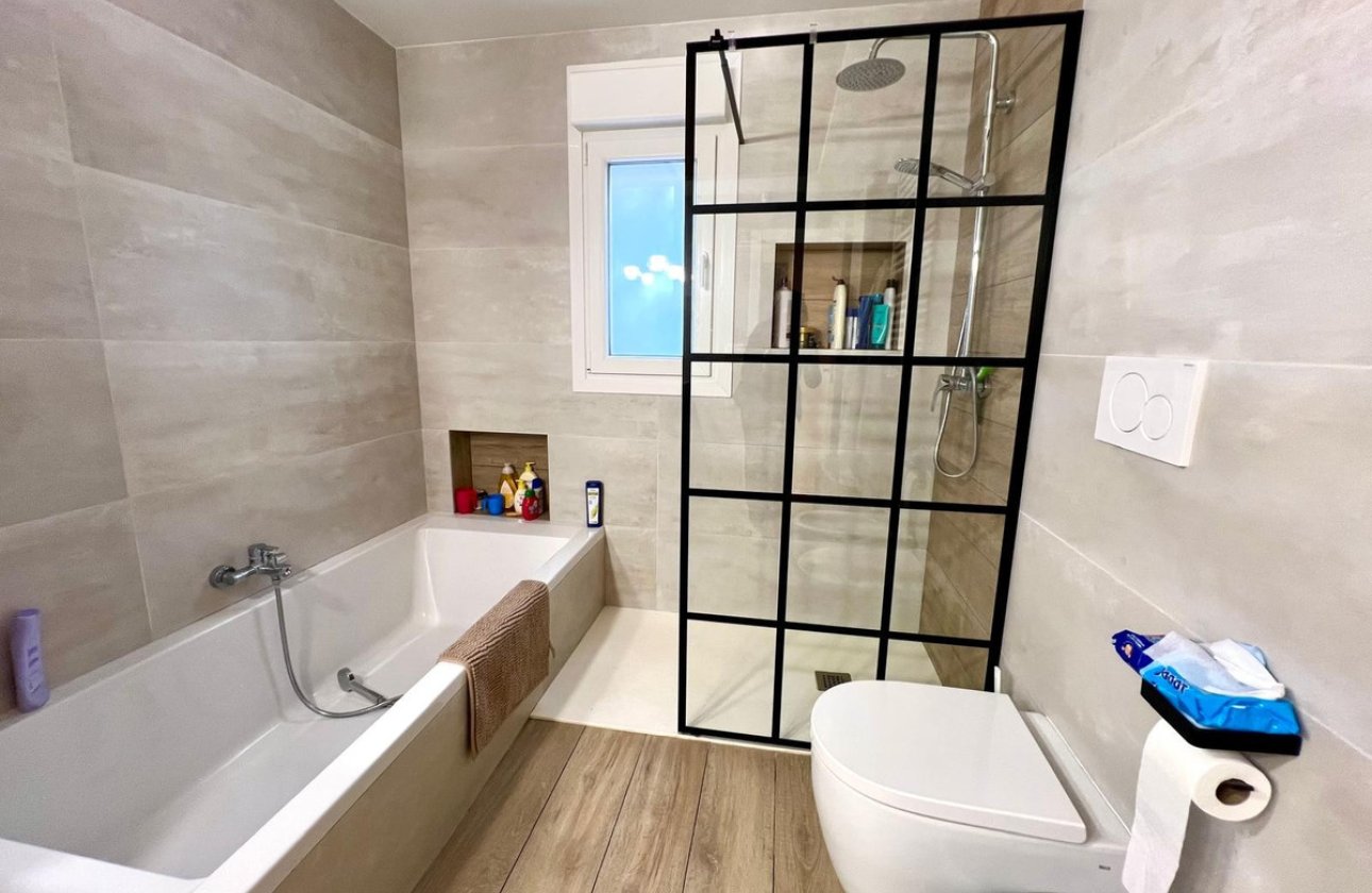 Resale - Villa -
Elda - Elda Centro