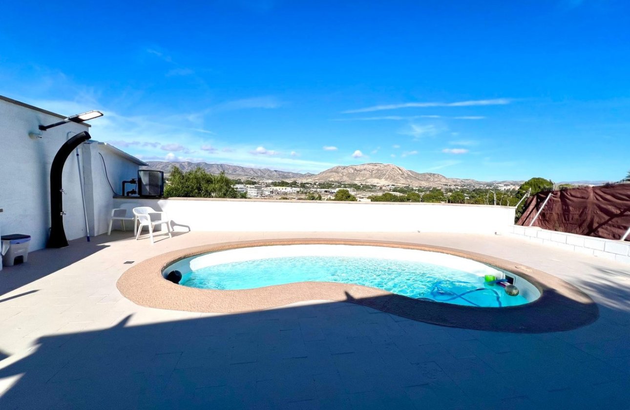 Resale - Villa -
Elda - Elda Centro